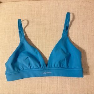 Lululemon: License to Train Triangle Bra. A/C Size 6. Color: kayak blue light